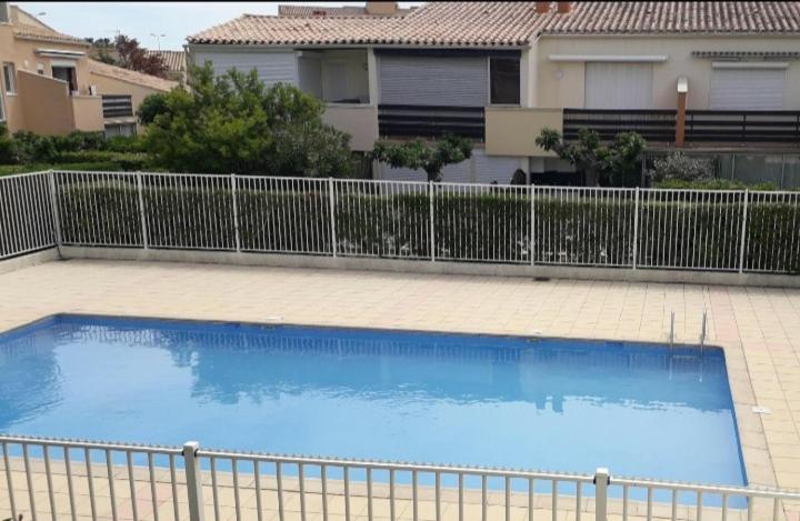 Cap D'Agde - Residence Estivales - Proche Naturiste - Terrasse - Wifi - Parking - Piscine - Clim Екстериор снимка